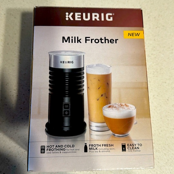 KEURIG Milk frother for hot & cold. - Picture 3 of 3